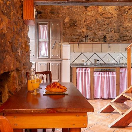 Pensjonat Casa Delfina Pravia Zewnętrze zdjęcie