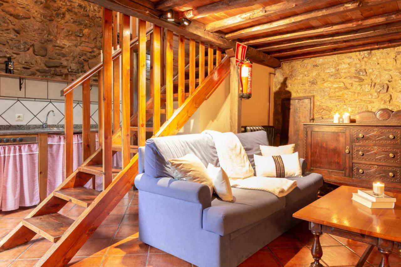 Pensjonat Casa Delfina Pravia Zewnętrze zdjęcie